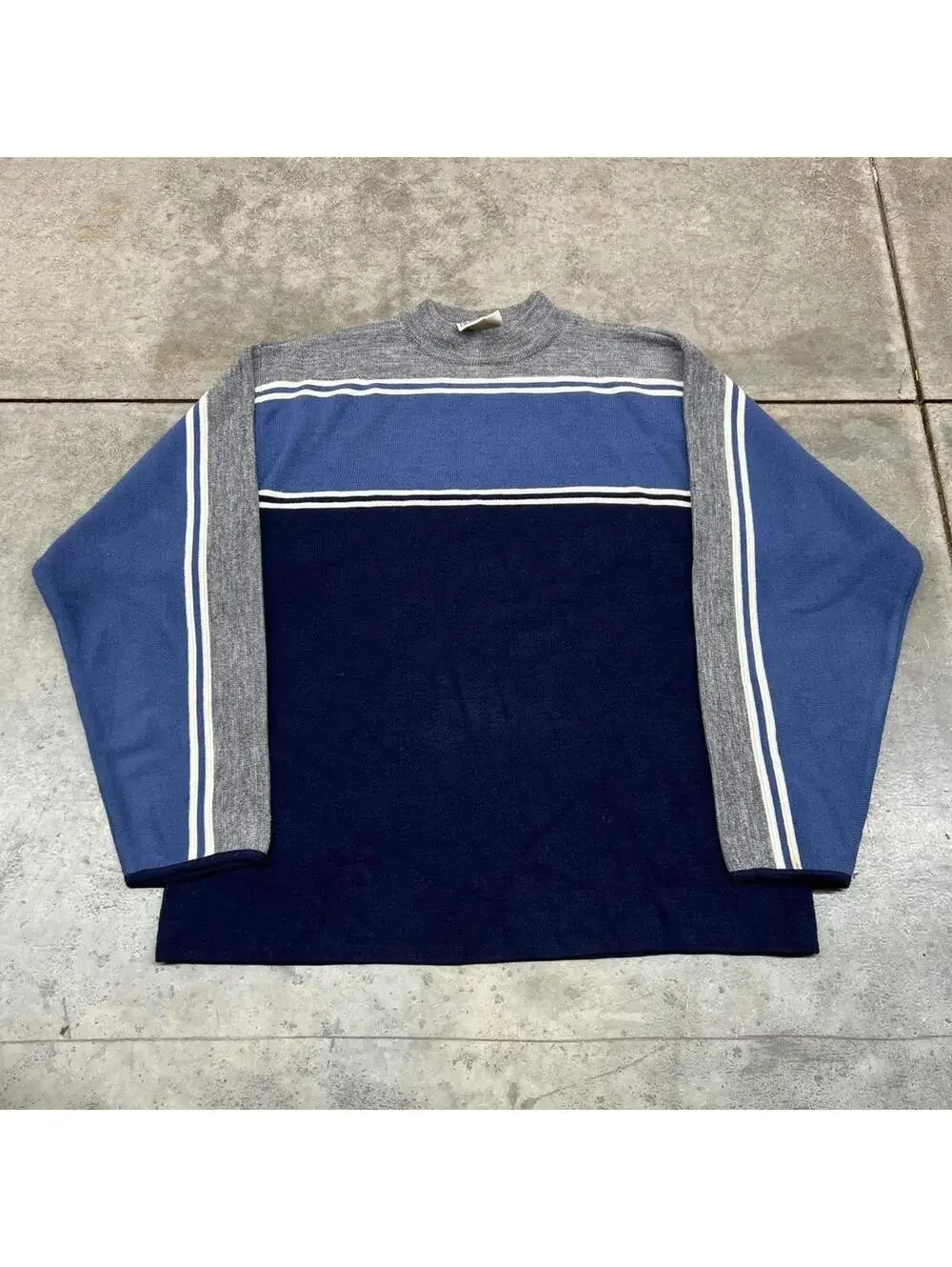 vintage navy grey and blue striped knit sweater size xl